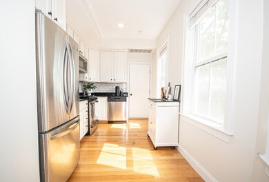 429 Bunker Hill St unit 3, Charlestown, MA 02129 - photo 7