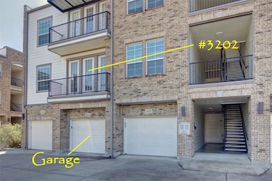 1020 Texas St unit 3202, Fort Worth, TX 76102 - photo 2