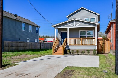 7821 Sealey St, Houston, TX 77088 - photo 3