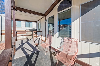 1150 W Red Hills Pkwy, Washington, UT 84780 - photo 2