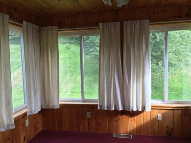 129 Sunset Dr, Saint Johnsbury, VT 05819 - photo 7