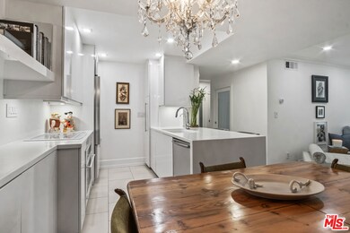 Horn Plaza unit 304, West Hollywood, CA 90069 - photo 4