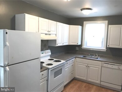 400 E Washington St unit A, Riverside, NJ 08075 - photo 2