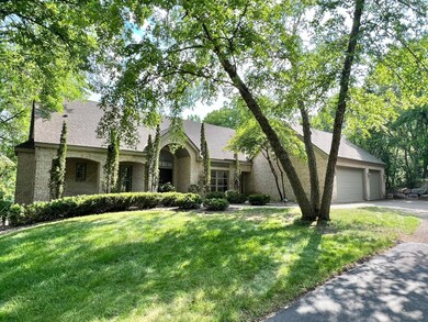 4902 Woodhurst Ln, Minnetonka, MN 55345 - photo 5