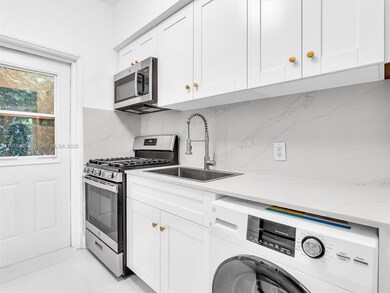 821 Jefferson Ave unit 2, Miami Beach, FL 33139 - photo 6