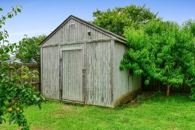 702 E Main St, Winterville, NC 28590 - photo 7