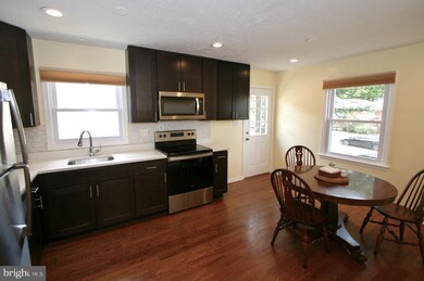 117 Division Ave NE, Washington, DC 20019 - photo 3