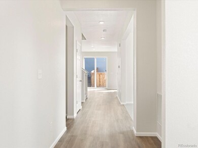 9152 Quintero St, Commerce City, CO 80022 - photo 7