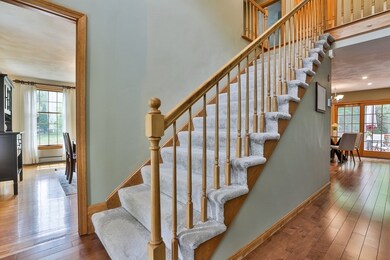 68 Holland Rd, Wakefield, MA 01880 - photo 3