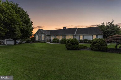 27 James Hayward Rd, Glen Mills, PA 19342 - photo 2