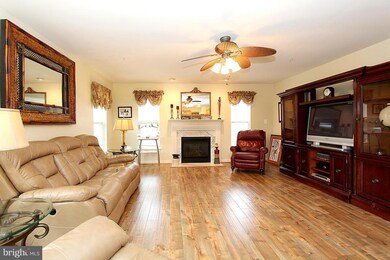 8615 Hillview Rd, Hyattsville, MD 20785 - photo 7