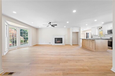 2851 Dale Dr, Marietta, GA 30068 - photo 4