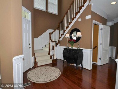 42945 Thornblade Cir, Ashburn, VA 20148 - photo 4