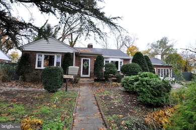 512 Weeks Ave, Riverside, NJ 08075 - photo 2