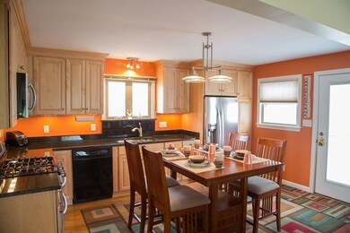 5 Central Ave, Portsmouth, NH 03801 - photo 3