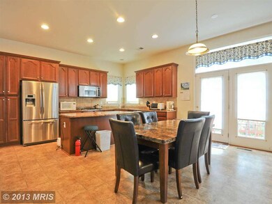 8185 Usher Dr, Lorton, VA 22079 - photo 6