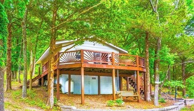 Very nice, quiet setting in the Spring/summer with
