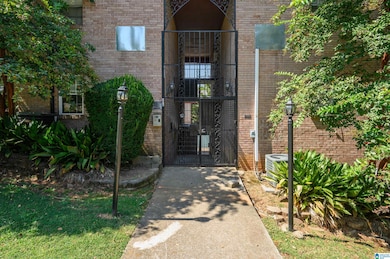 1508 15th St S unit 1508, Birmingham, AL 35205 - photo 2