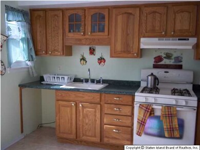 25 Vogel Loop, Staten Island, NY 10314 - photo 5