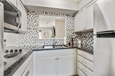 4396 Blythe Rd, Columbus, OH 43224 - photo 7