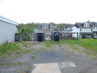 1305 W Walnut St, Coal Township, PA 17866 - photo 7