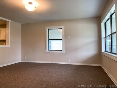 731 S Strong Blvd, McAlester, OK 74501 - photo 6