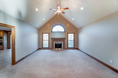 4084 Magnolia St, Lima, OH 45806 - photo 5