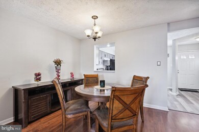 33 Sky Blue Ct, Germantown, MD 20874 - photo 6