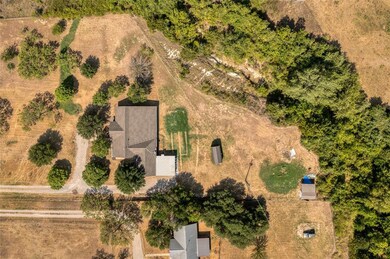 3690 Holbrook Rd, Springtown, TX 76082 - photo 3