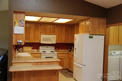 1463 SE Wilson Ave, Bend, OR 97702 - photo 5