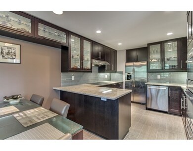 283 Bishops Forest Dr unit 283, Waltham, MA 02452 - photo 4