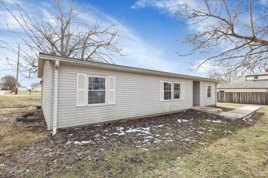 125 Cottage St, Lockbourne, OH 43137 - photo 2