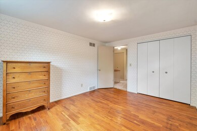 33-2127 Cascade Dr-Windowstill Real Esta