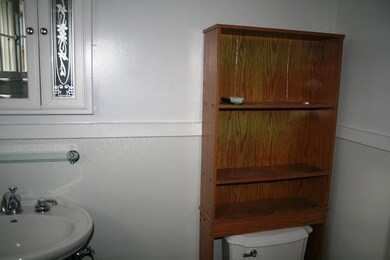 310 S Spring St, Manchester, TN 37355 - photo 7