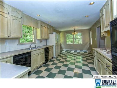 Huge eat-in kitchen