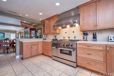 Open floor plan great for entertaining.  Allows ea
