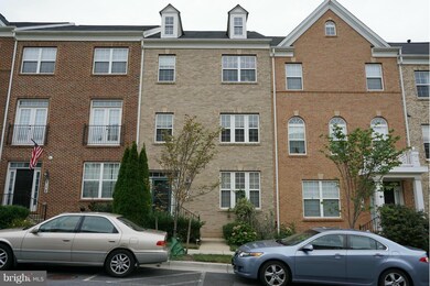 716 Raven Ave, Gaithersburg, MD 20877 - photo 2