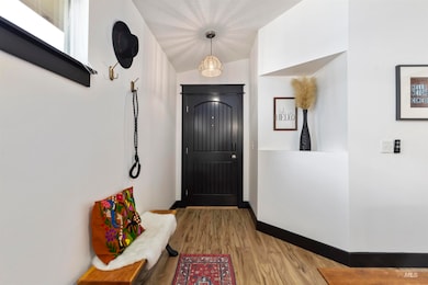 8333 N Duncan Ln, Boise, ID 83714 - photo 4