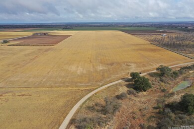 TBD County Road 441, Hondo, TX 78861 - photo 4
