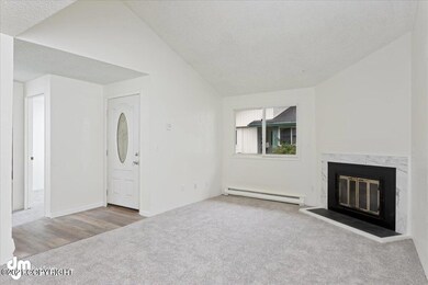 02-Living Room-2839