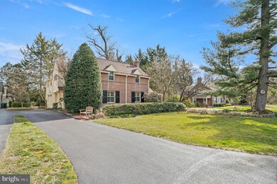 114 Blackthorn Rd, Wallingford, PA 19086 - photo 2