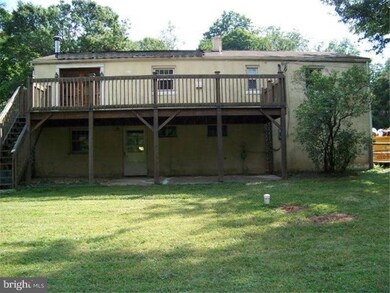 416 Lee Ave, Spring City, PA 19475 - photo 2