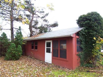Other Garage Rear