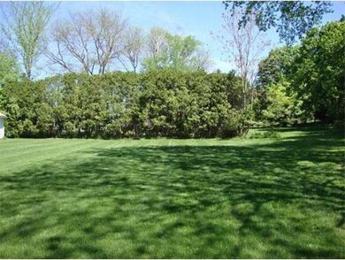 35 Chapel Hill Dr, South Hadley, MA 01075 - photo 4