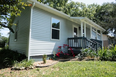 1443 6th St West Plains 10