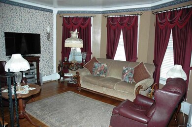 426 Manning Blvd, Albany, NY 12206 - photo 7