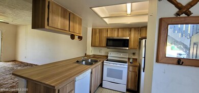 Kitchen 3