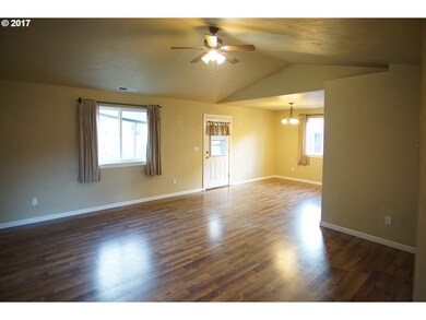 Living Room/Dining Room