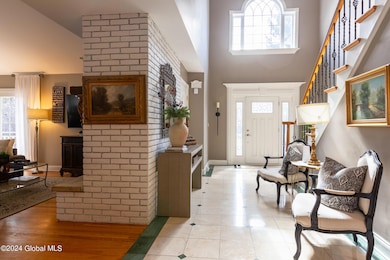 1079 Merlin Dr, Schenectady, NY 12309 - photo 7