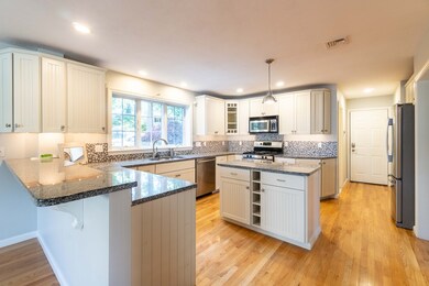 43 Autumn Ln, Weymouth, MA 02188 - photo 5